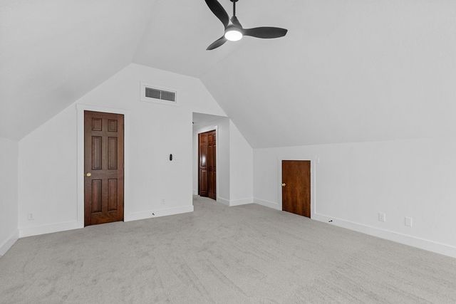 101 N Dogwood Street, Siloam Springs, AR 72761