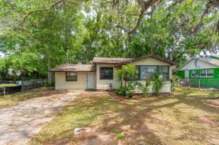 711 Flanders Avenue, Daytona Beach, FL 32114