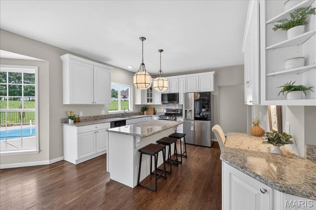 371 Galahad Court, Weldon Spring, MO 63304