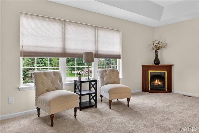 371 Galahad Court, Weldon Spring, MO 63304