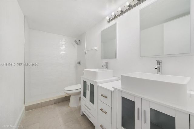 2211 SW 122nd Ct, Miami, FL 33175