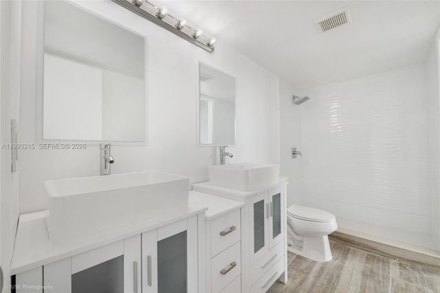 2211 SW 122nd Ct, Miami, FL 33175