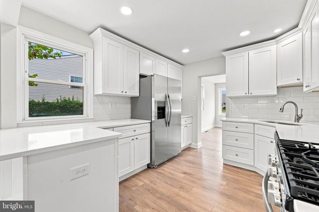546 MUHLENBERG AVE, Wenonah, NJ 08090