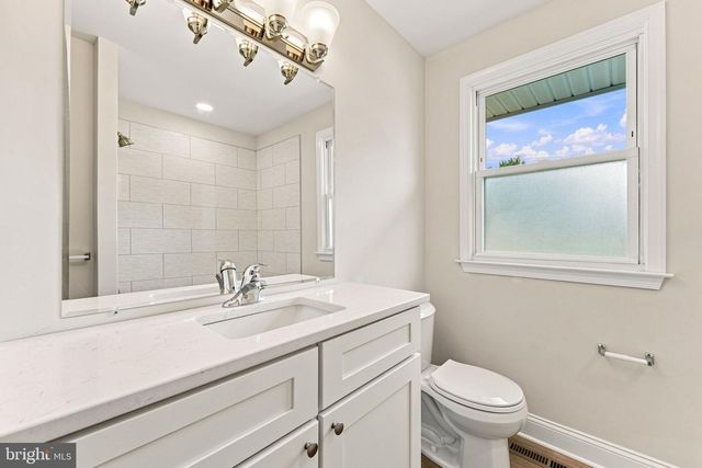 546 MUHLENBERG AVE, Wenonah, NJ 08090