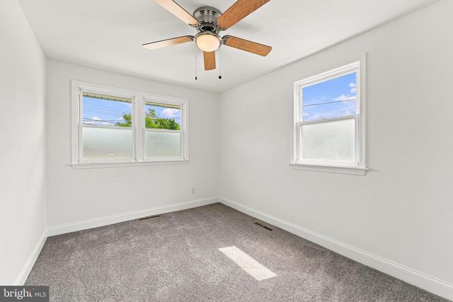546 MUHLENBERG AVE, Wenonah, NJ 08090