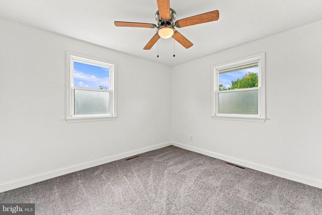 546 MUHLENBERG AVE, Wenonah, NJ 08090