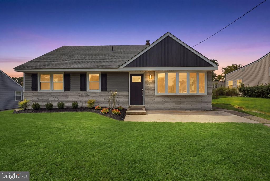 546 MUHLENBERG AVE, Wenonah, NJ 08090
