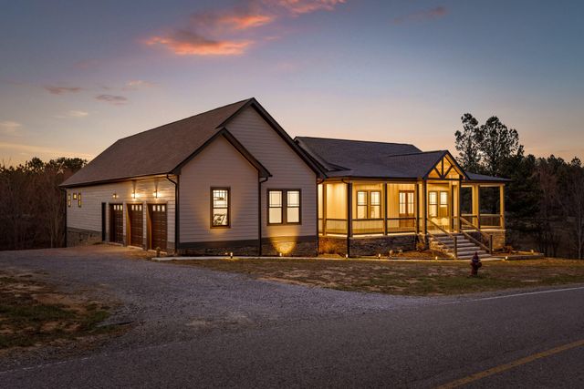 2323 River Bluffs Drive, Jasper, TN 37347
