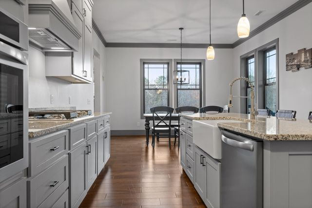 2323 River Bluffs Drive, Jasper, TN 37347
