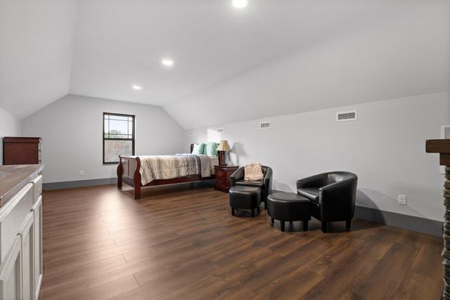 2323 River Bluffs Drive, Jasper, TN 37347