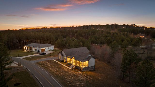 2323 River Bluffs Drive, Jasper, TN 37347