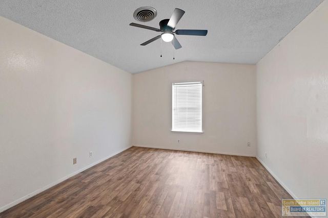 129 Spencer Ct., Harlingen, TX 78550
