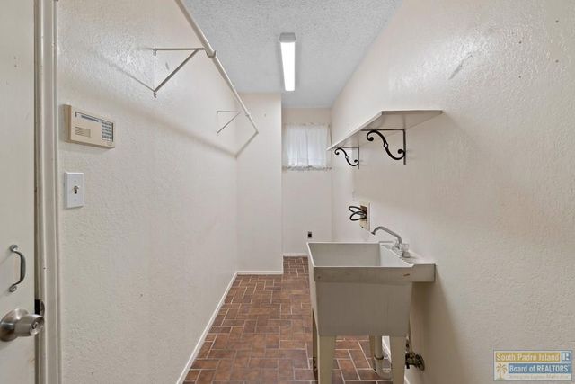 129 Spencer Ct., Harlingen, TX 78550