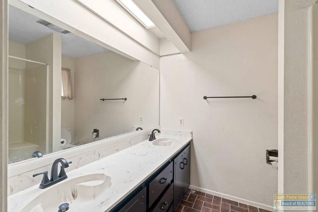 129 Spencer Ct., Harlingen, TX 78550