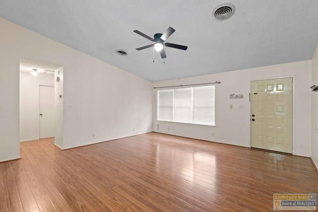 129 Spencer Ct., Harlingen, TX 78550