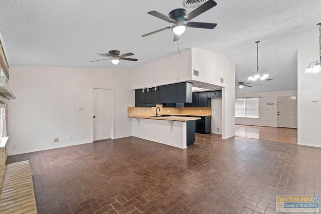 129 Spencer Ct., Harlingen, TX 78550