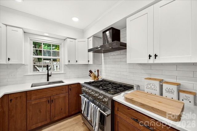 3500 Colony Road E, Charlotte, NC 28211