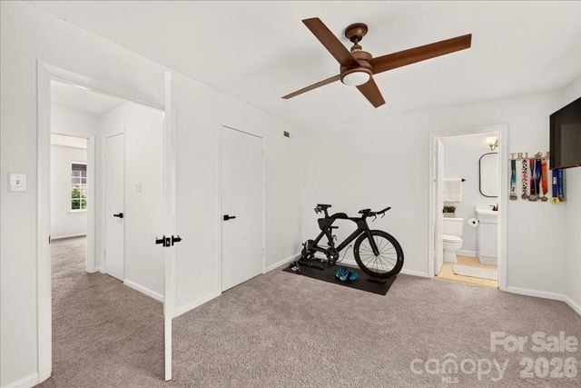 3500 Colony Road E, Charlotte, NC 28211