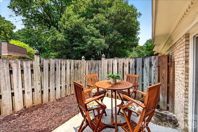 3500 Colony Road E, Charlotte, NC 28211