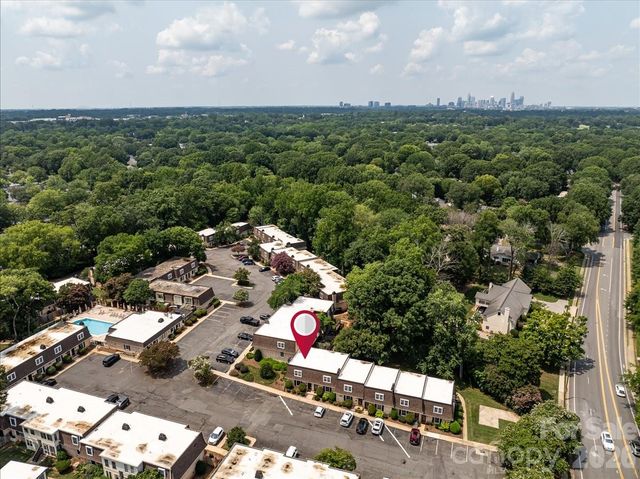 3500 Colony Road E, Charlotte, NC 28211