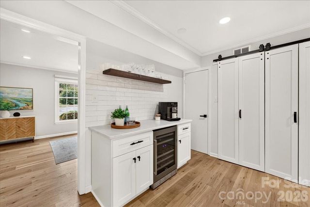 3500 Colony Road E, Charlotte, NC 28211