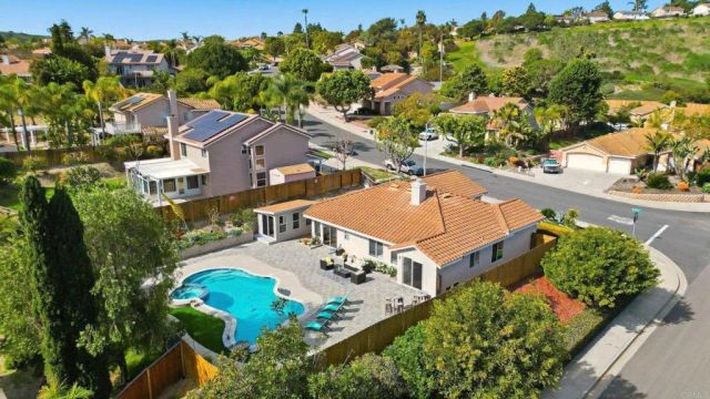 3397 Redwing Drive, Oceanside, CA 92058