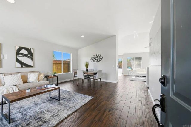 3397 Redwing Drive, Oceanside, CA 92058