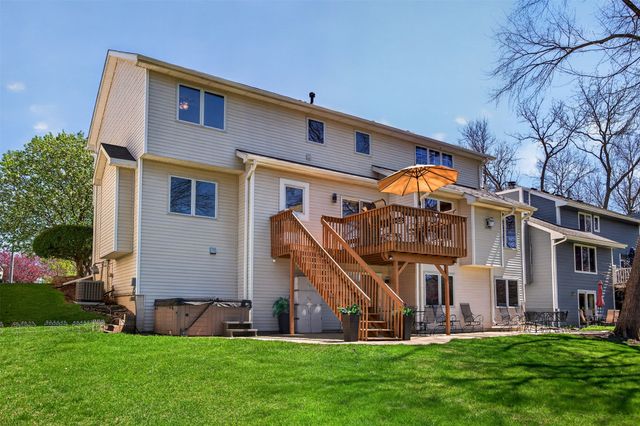 4834 65th Street, Urbandale, IA 50322