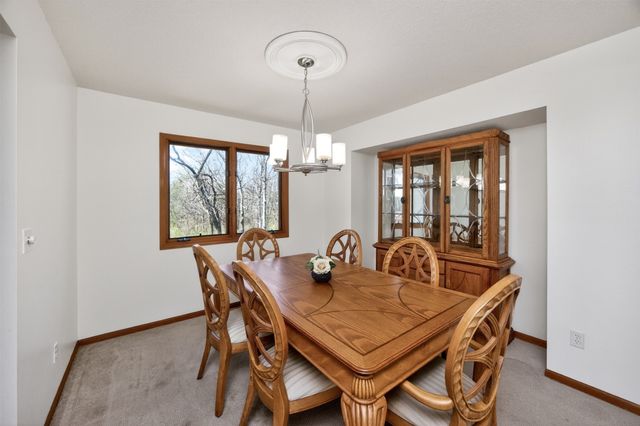 4834 65th Street, Urbandale, IA 50322