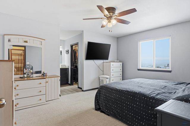 14799 SUNLIGHT DR, Rapid City, SD 57703