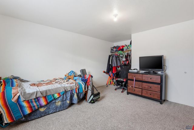 14799 SUNLIGHT DR, Rapid City, SD 57703