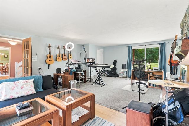 139 Pine Island Turnpike, Warwick, NY 10990