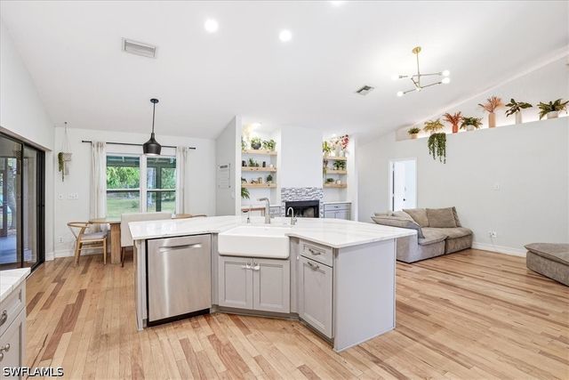 5991 Golden Oaks LN, Naples, FL 34119