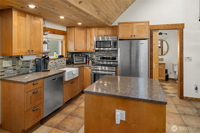 132 4th Street, Roslyn, WA 98941
