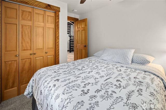 132 4th Street, Roslyn, WA 98941