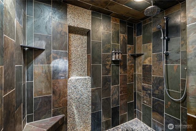 132 4th Street, Roslyn, WA 98941
