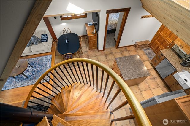 132 4th Street, Roslyn, WA 98941