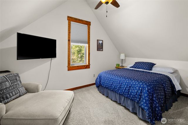 132 4th Street, Roslyn, WA 98941
