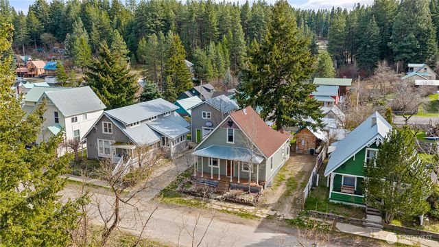 132 4th Street, Roslyn, WA 98941