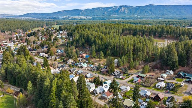 132 4th Street, Roslyn, WA 98941