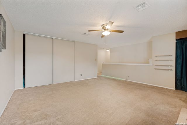 16659 Fallen Tree Dr, San Antonio, TX 78247