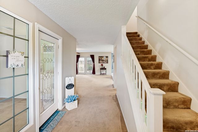 16659 Fallen Tree Dr, San Antonio, TX 78247