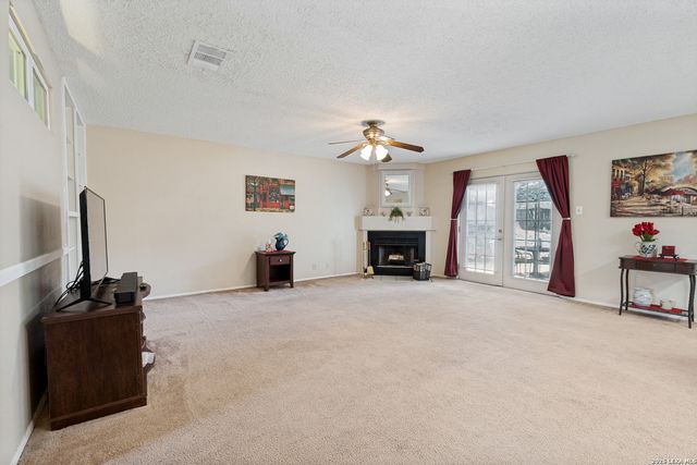 16659 Fallen Tree Dr, San Antonio, TX 78247