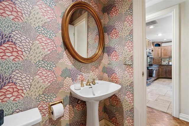 3200 Prairie Rose Road, Oklahoma City, OK 73120