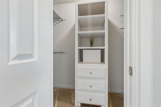 3200 Prairie Rose Road, Oklahoma City, OK 73120
