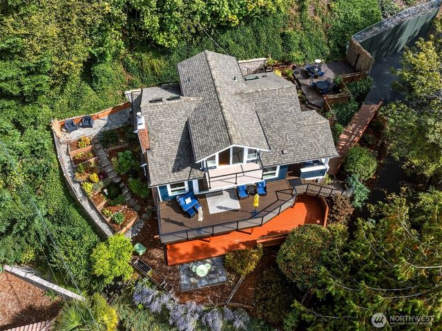 2704 SW 152nd Place, Burien, WA 98166