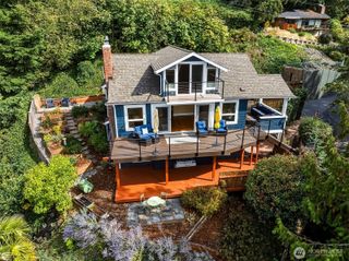 2704 SW 152nd Place, Burien, WA 98166