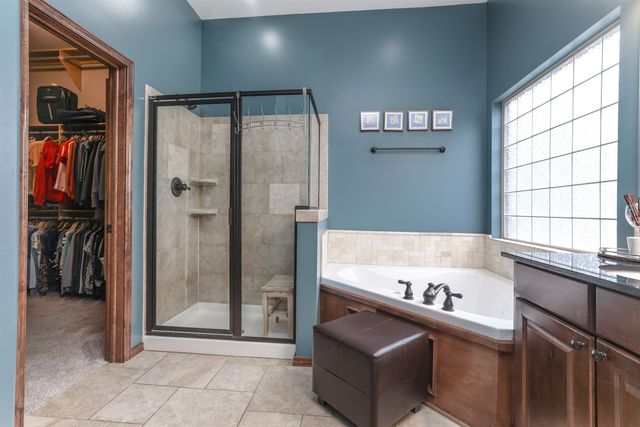 12638 E Zimmerly Ct, Wichita, KS 67207