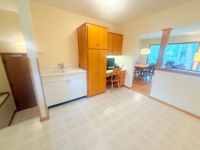 1807 Birch Lake Avenue, White Bear Lake, MN 55110