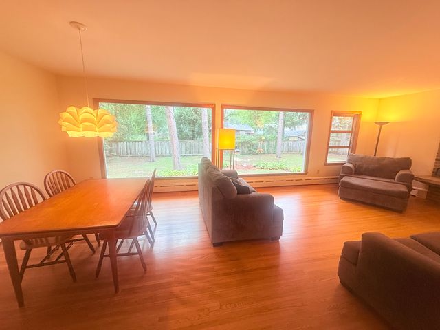 1807 Birch Lake Avenue, White Bear Lake, MN 55110